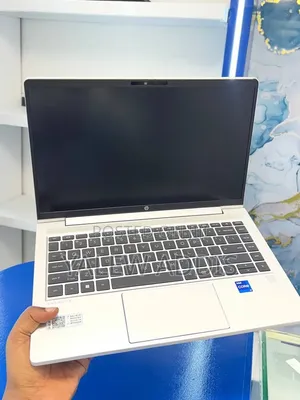 New Laptop HP ProBook 460 G11 16GB Intel Core i7 SSD 512GB