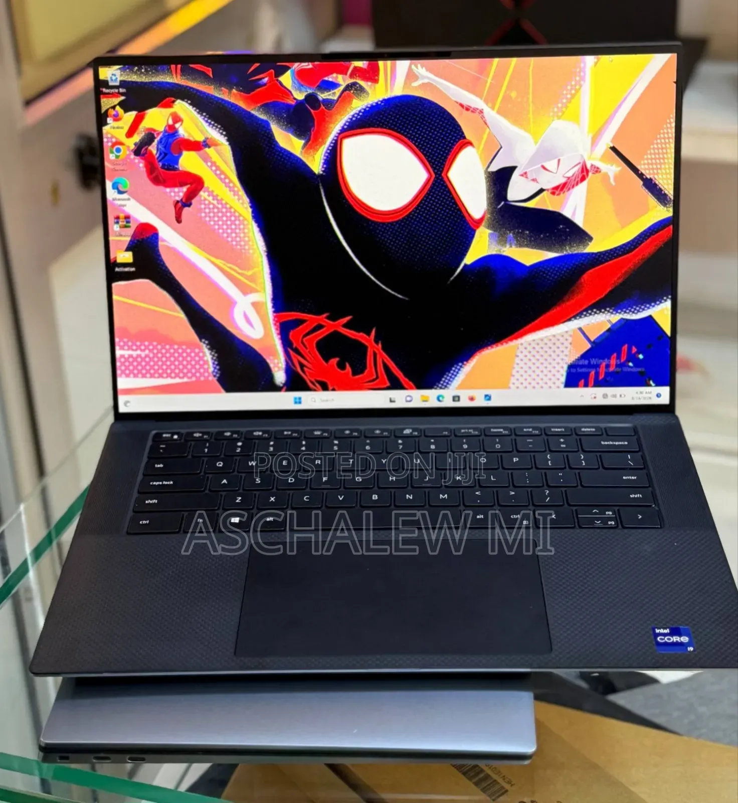 New Laptop Dell Precision 5560 16GB Intel Core i9 SSD 512GB