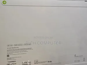 New Laptop Apple MacBook 16GB Apple M5 SSHD (Hybrid) 1T