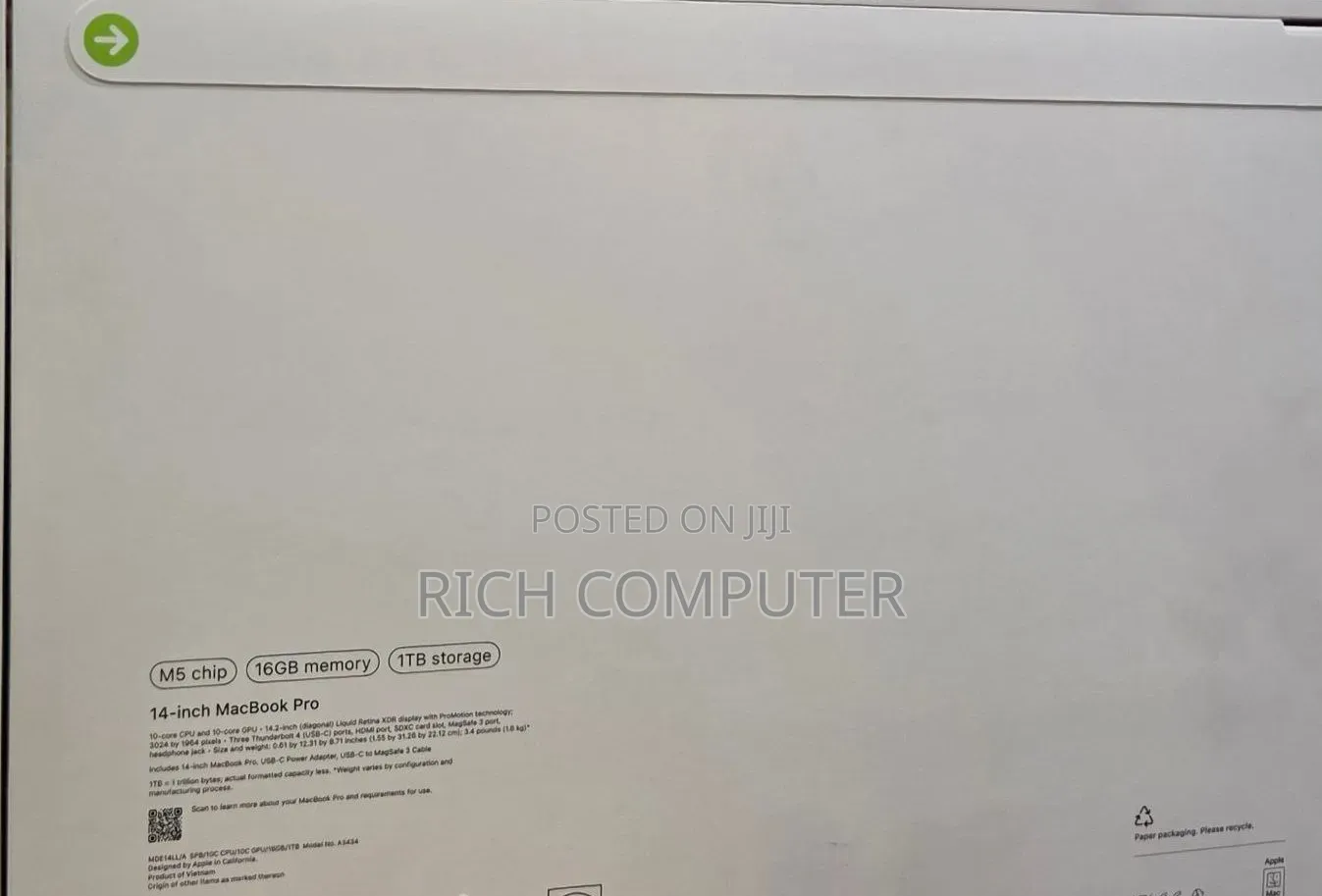 New Laptop Apple MacBook 16GB Apple M5 SSHD (Hybrid) 1T