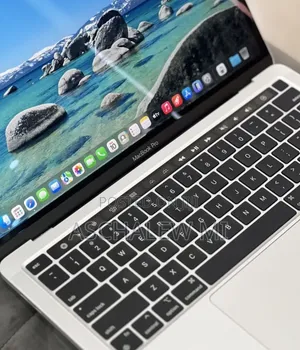New Laptop Apple MacBook Pro 2022 M2 8GB Apple M2 SSD 512GB