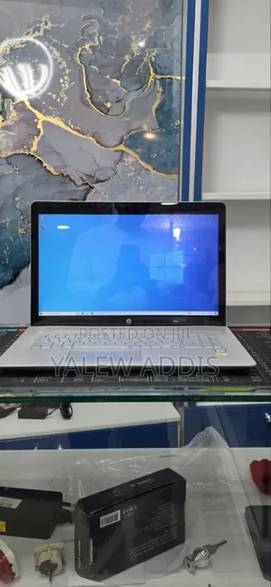 New Laptop HP Envy 17 16GB Intel Core i7 SSD 1T