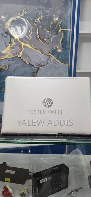 New Laptop HP Envy 17 16GB Intel Core i7 SSD 1T