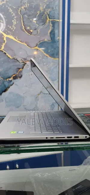 New Laptop HP Envy 17 16GB Intel Core i7 SSD 1T
