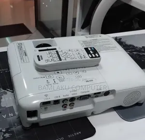 Brand New
Epson Projector 
Model Name:  Eb-X31
