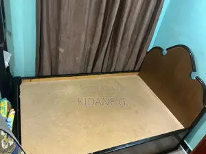 1.20ሜ አልጋ/1.20m Bed+ችፑድ+ፍራሽ፣. ቦታ፡ ብርጭቆ 40/60
