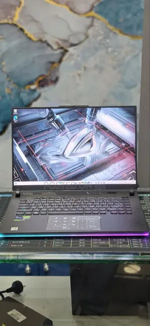 New Laptop Asus ROG Strix G15 16GB Intel Core i9 SSD 1T