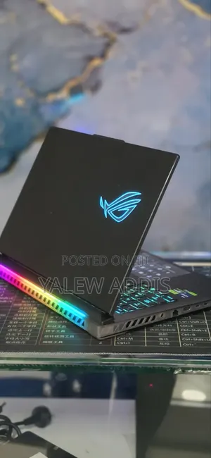 New Laptop Asus ROG Strix G15 16GB Intel Core i9 SSD 1T
