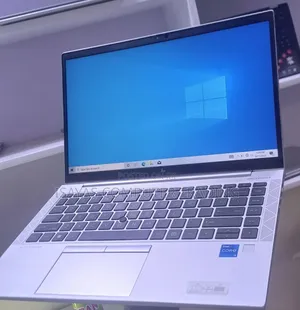 New Laptop HP EliteBook 840 G8 16GB Intel Core i5 SSD 512GB