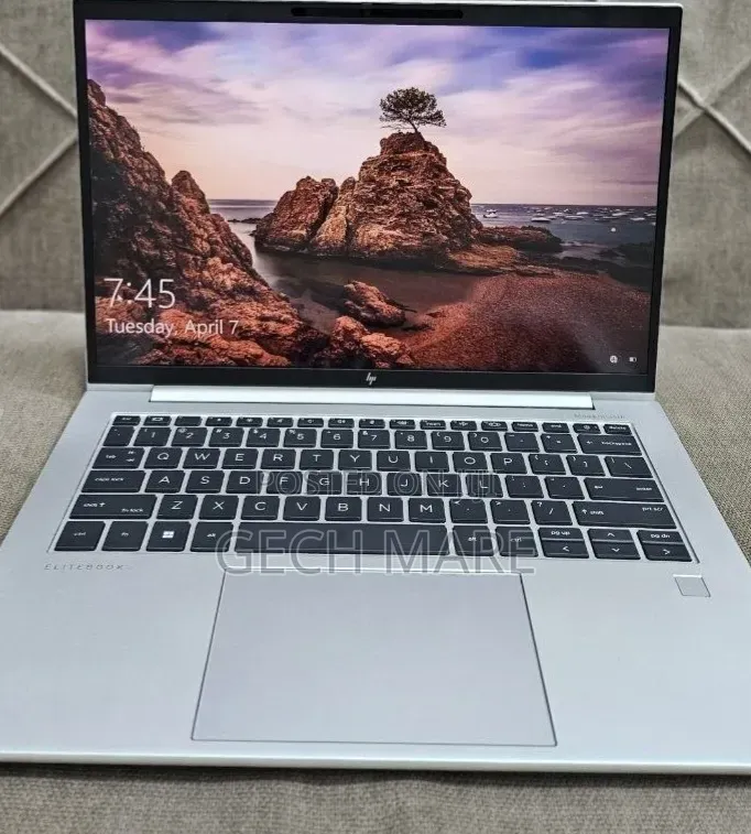 New Laptop HP EliteBook 840 G10 16GB Intel Core i7 SSD 512GB
