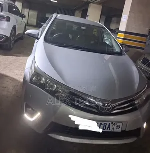 Toyota Corolla 2016 Silver