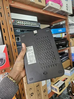 D-Link DES-1016A 16-Port Ethernet Switch