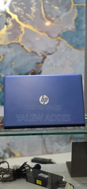 New Laptop HP Pavilion 15 12GB Intel Core i7 SSD 1T