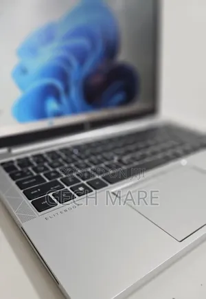 New Laptop HP EliteBook 840 G9 16GB Intel Core i7 SSD 512GB