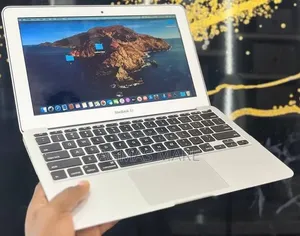 New Laptop Apple MacBook Air 2015 8GB Intel Core i5 SSD 128GB
