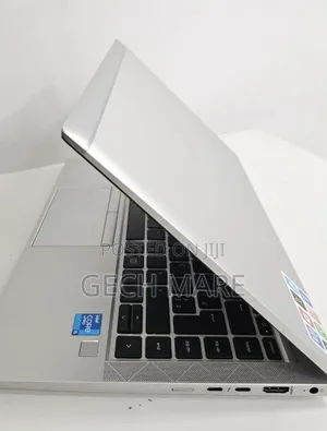 New Laptop HP EliteBook 840 G8 16GB Intel Core i5 SSD 512GB