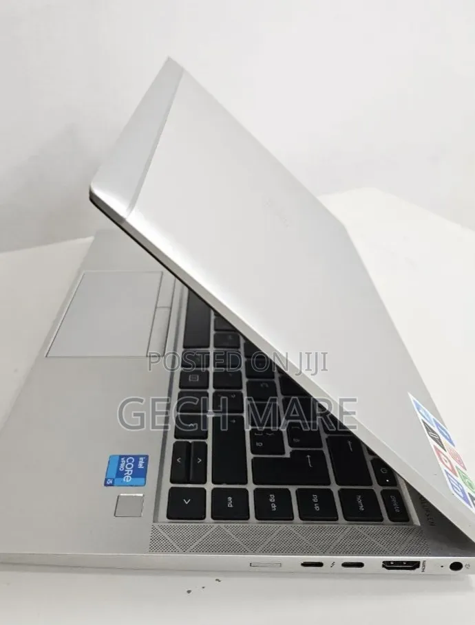 New Laptop HP EliteBook 840 G8 16GB Intel Core i5 SSD 512GB