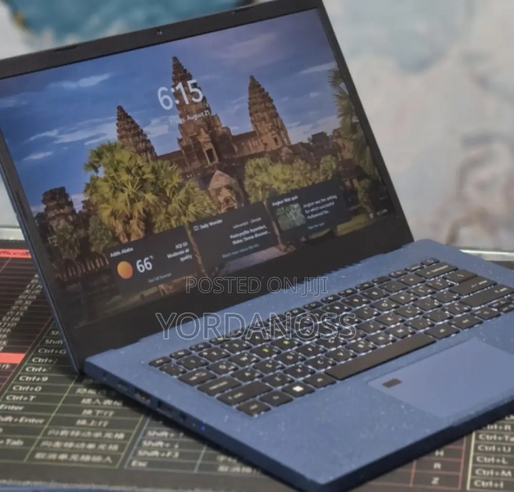 New Laptop Asus A42DE 16GB Intel Core i7 SSD 512GB