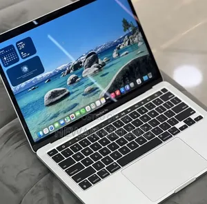 New Laptop Apple MacBook Pro 2022 M2 8GB Apple M2 SSD 512GB