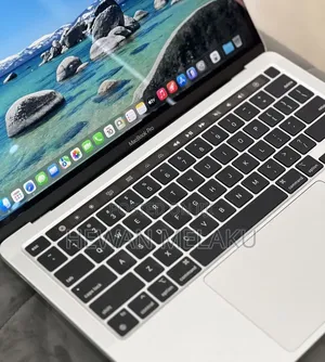 New Laptop Apple MacBook Pro 2022 M2 8GB Apple M2 SSD 512GB