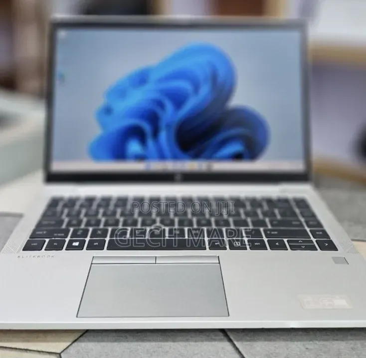 New Laptop HP EliteBook 840 G7 16GB Intel Core i7 SSD 512GB