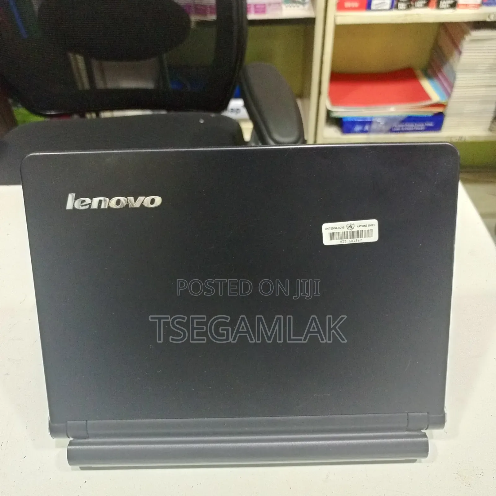 Laptop Lenovo A8 4GB Intel Core i3 HDD 512GB