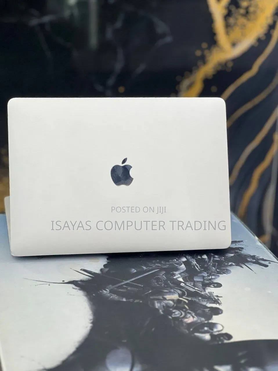 New Laptop Apple MacBook Pro 2022 M2 32GB Apple M2 SSD 512GB