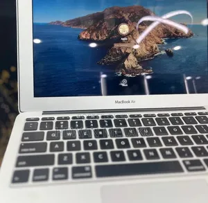New Laptop Apple MacBook Air 2015 8GB Intel Core i5 SSD 128GB