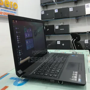 Laptop Lenovo A8 4GB Intel Core i3 HDD 512GB