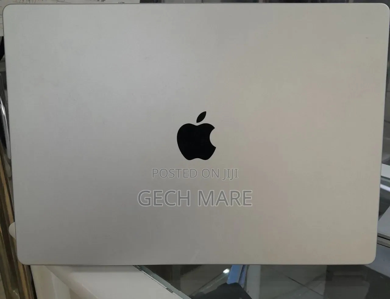 New Laptop Apple MacBook Pro 2021 M1 16GB Apple M1 Pro SSD 1T