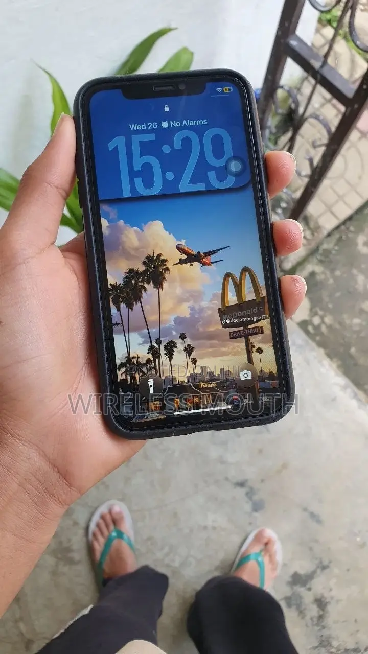 Apple iPhone 11 128 GB White