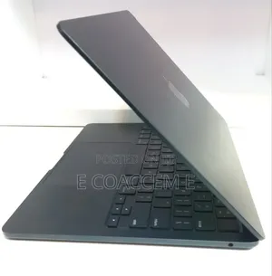 New Laptop Apple MacBook 8GB SSD 256GB