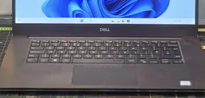 New Laptop Dell XPS 15 16GB Intel Core i5 SSD 512GB