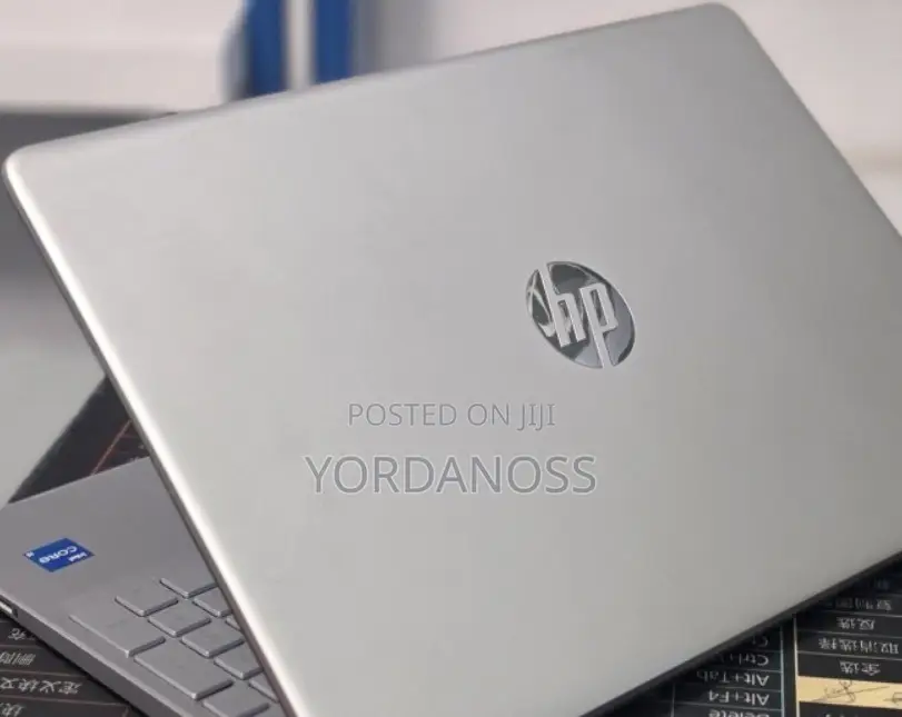 New Laptop HP Stream Notebook 8GB Intel Core i5 HDD+SSD 1T