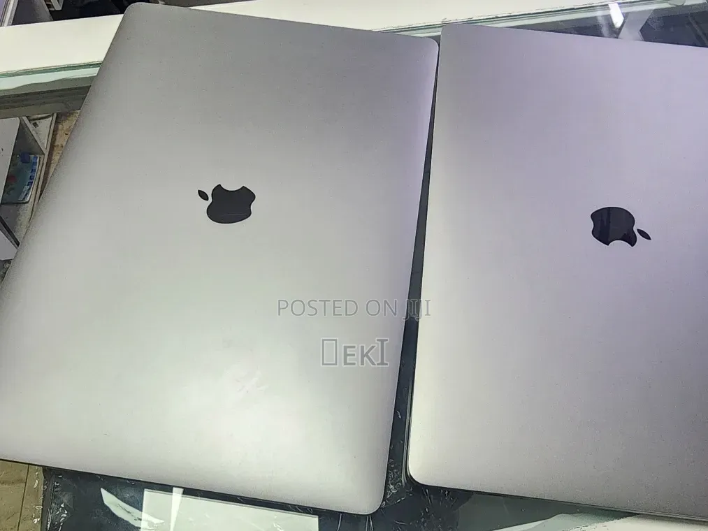 New Laptop Apple MacBook Pro 2019 16GB Intel Core i7 SSD 512GB