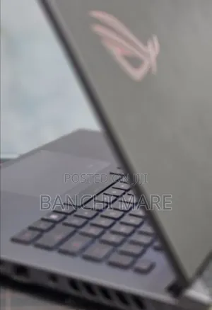 New Laptop Asus ROG Strix G16 16GB Intel Core i9 SSD 1T
