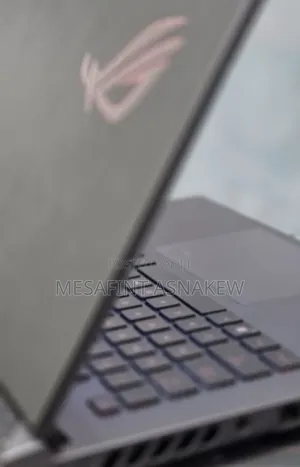New Laptop Asus ROG Strix G15 16GB Intel Core i9 SSD 1T