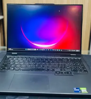 New Laptop Lenovo Legion 9 16GB Intel Core i9 SSD 1T