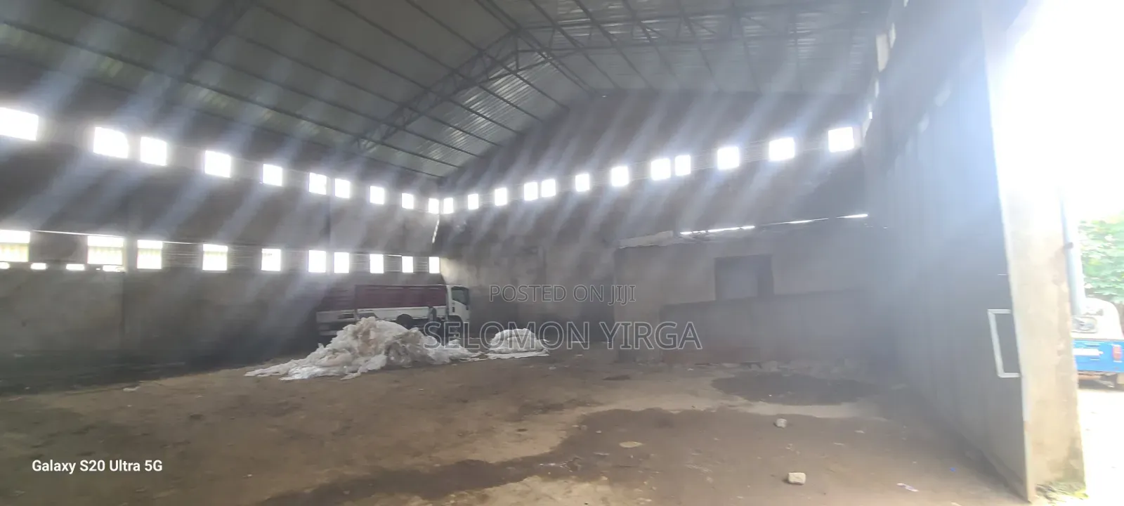 የሚከራይ መጋዘን ለሚኩራ አከባቢ