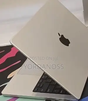 New Laptop Apple MacBook Pro 2021 M1 16GB Apple M1 Pro SSD 512GB