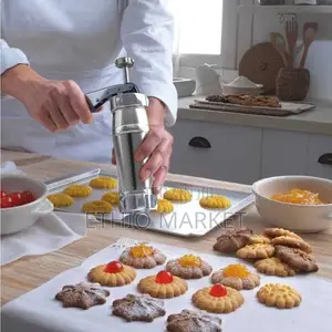 Italian Cookie and Biscuit Maker