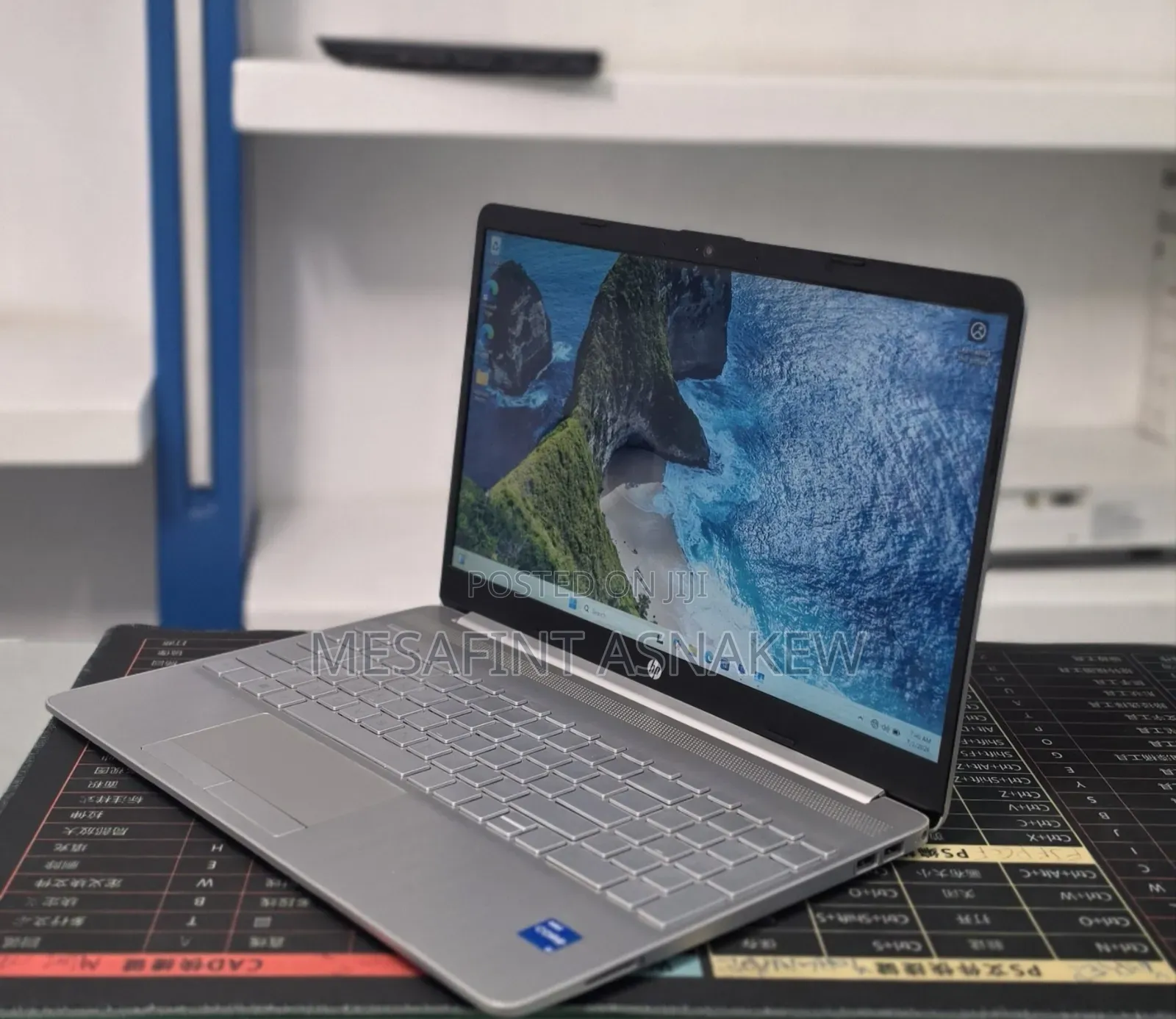 New Laptop HP Stream Notebook 8GB Intel Core i5 SSD 128GB