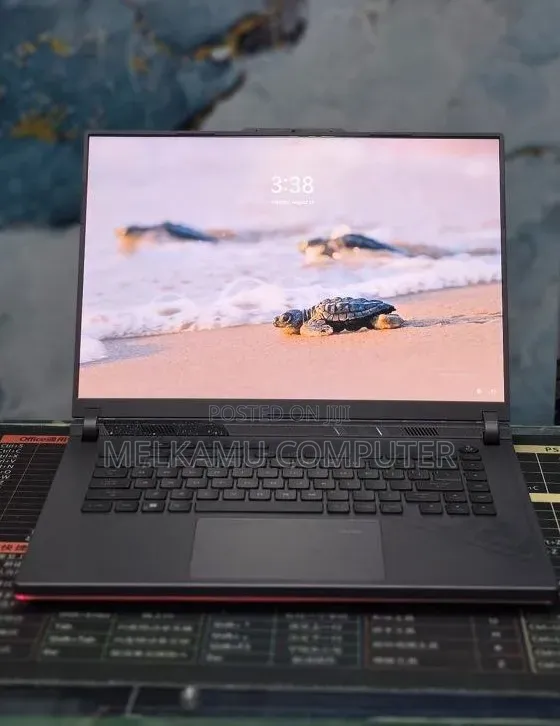 New Laptop Asus ROG Strix G16 16GB Intel Core i9 SSD 1T