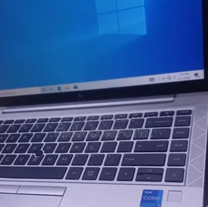 New Laptop HP EliteBook 840 G8 16GB Intel Core i7 SSD 512GB