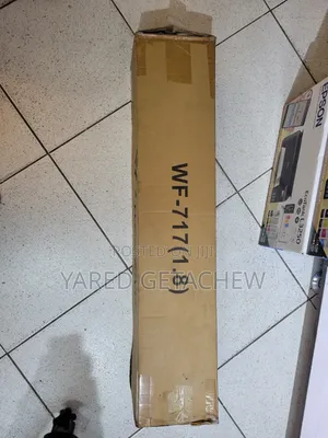 WF-717 Heavy Duty Tripod