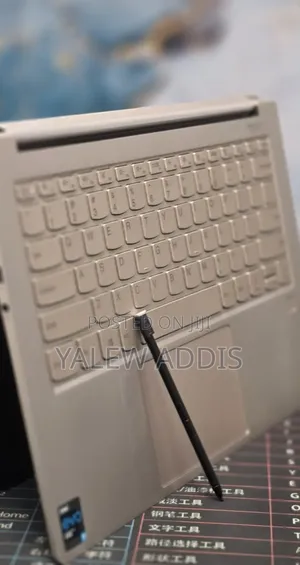 New Laptop Lenovo Yoga 9i 16GB Intel Core i7 SSD 512GB