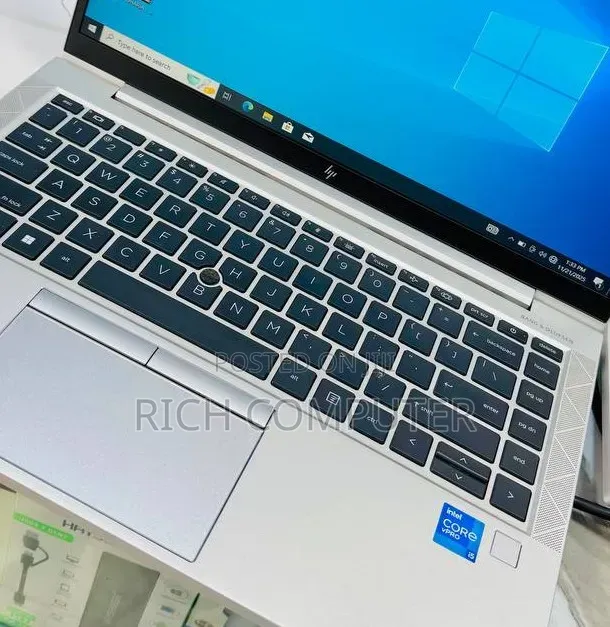 New Laptop HP EliteBook 840 G7 8GB Intel Core i5 SSD 512GB