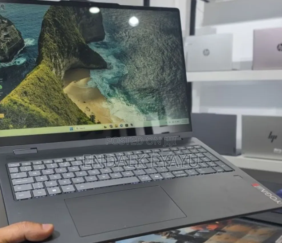 New Laptop Lenovo Yoga 2 16GB Intel Core Ultra 5 SSD 512GB