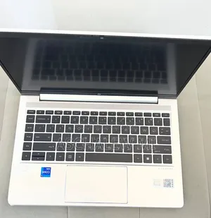 New Laptop HP EliteBook 840 G10 16GB Intel Core i7 SSD 512GB