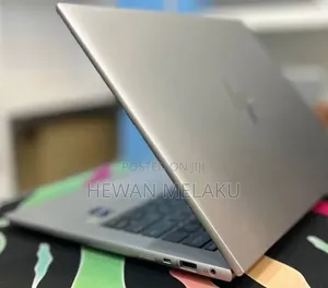 New Laptop HP ZBook 14 16GB Intel Core i7 SSD 512GB